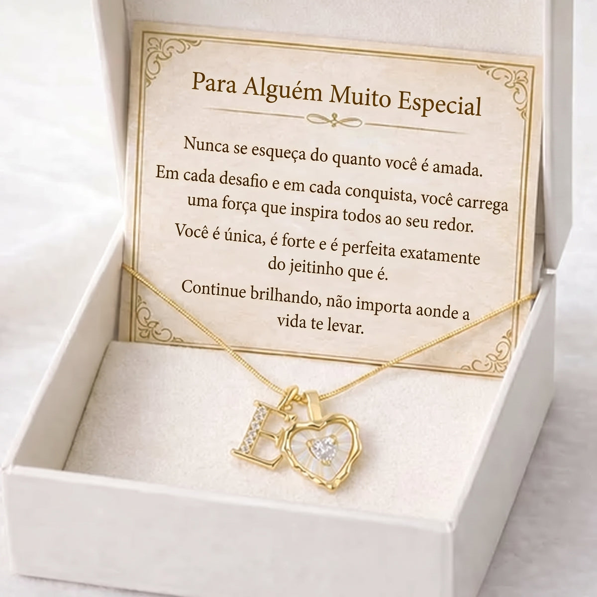 Colar com Coração e Inicial